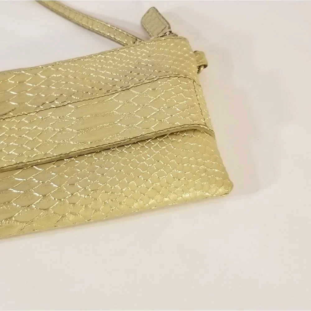 Mossimo‎ Supply Co clutch